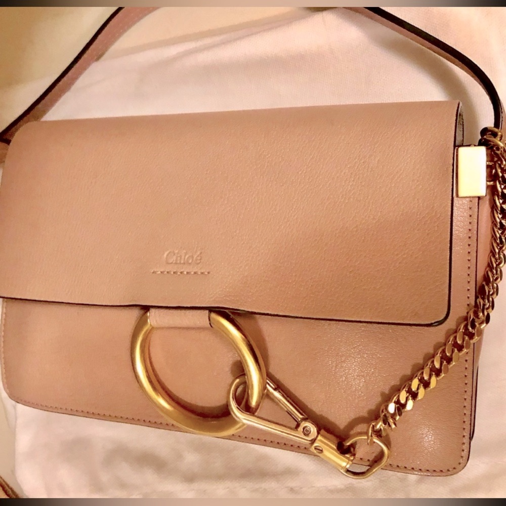 Chloe’ crossbody leather bag